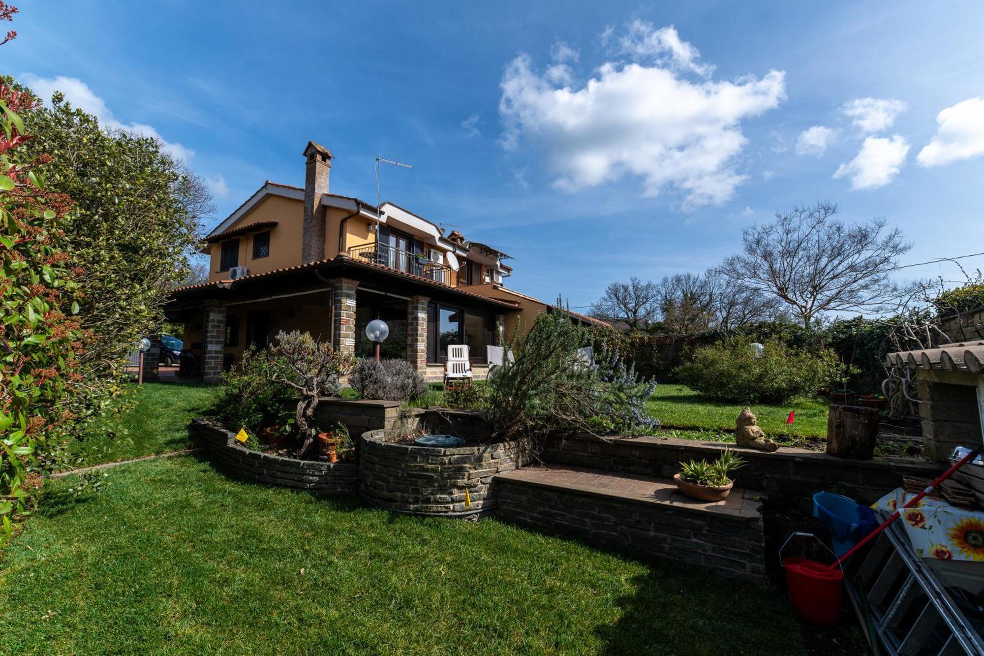 Villa A Casa Di Fio' Trevignano Romano Exterior foto